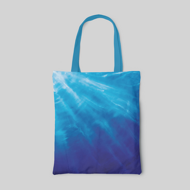 Sunlight under the sea tote bag
